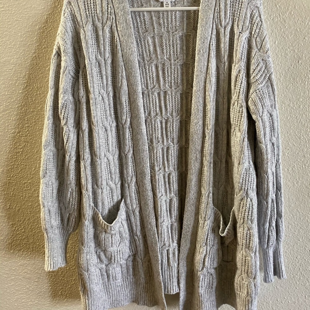 Time & Tru Cable Knit Light Gray Cardigan Worn 1